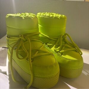 Kids Neon Green High-Top Boots